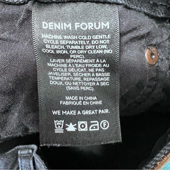 Aritzia Denim Forum The Ex Boyfriend Shorts Size 27 - Picture 11 of 13